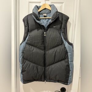 Nike Black and Gray Puffer Vest Down Filled 2007 XL full Zip Y2K